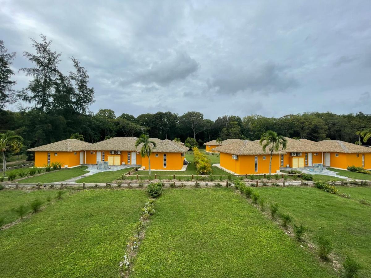Village Kawann - Toumalacai 246 Grand-Bourg  Bagian luar foto